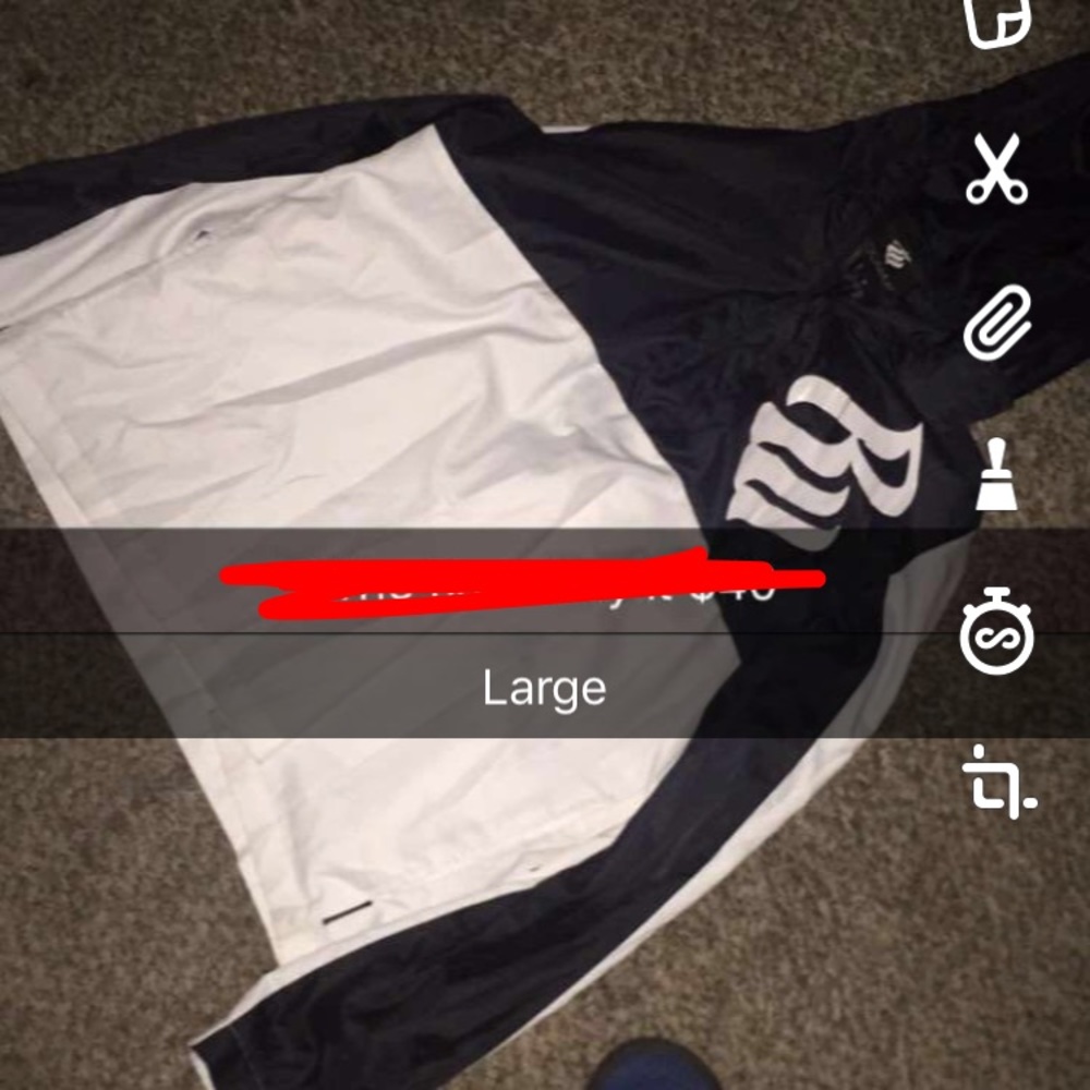 Wind breaker